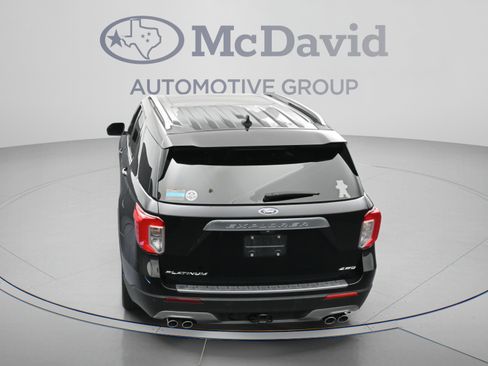 Used 2023 Ford Explorer Platinum w/ Technology Package AWD/4WD image 38