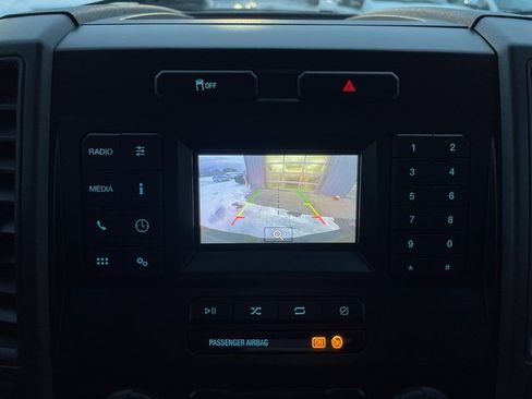 Used 2020 Ford F250 XL w/ Power Equipment Group image 20