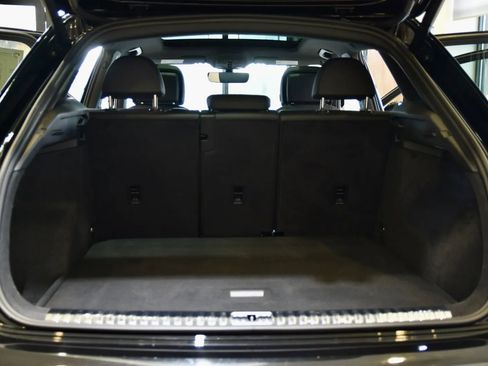 Used 2024 Audi Q3 2.0T Premium image 21