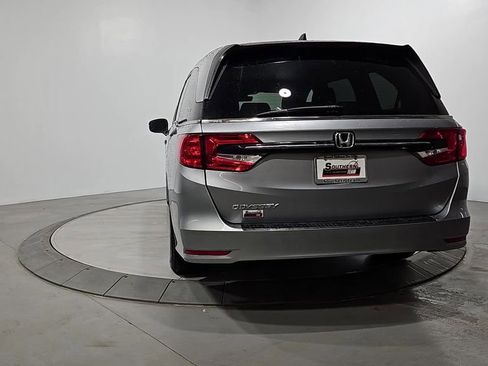 Used 2022 Honda Odyssey EX-L image 4