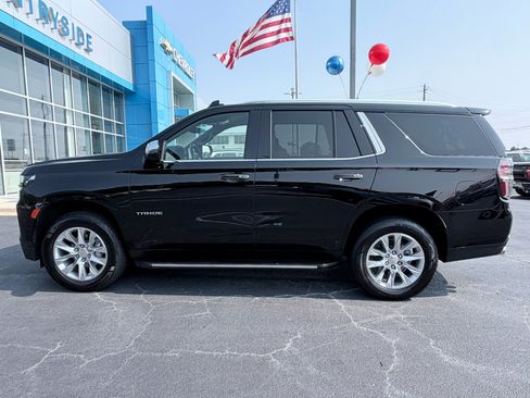 Used 2024 Chevrolet Tahoe Premier AWD/4WD image 5