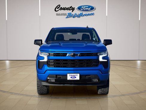 Used 2023 Chevrolet Silverado 1500 RST w/ LPO, Dark Essentials Package AWD/4WD image 5