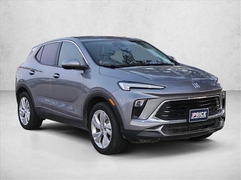 Used 2025 Buick Encore GX Preferred image 3