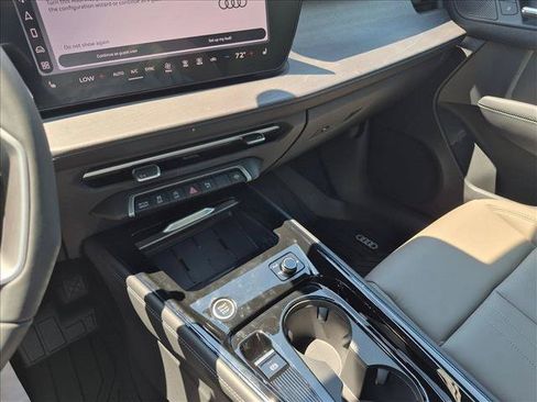 New 2026 Audi Q3 quattro 2.0T AWD/4WD image 12