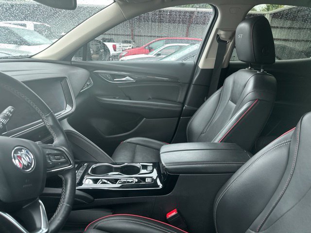Used 2022 Buick Envision Essence w/ Sport Touring Package AWD/4WD image 6