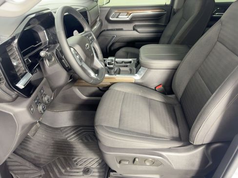 Used 2023 Chevrolet Silverado 1500 LT Trail Boss w/ Protection Package image 22