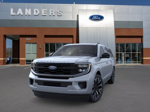 New 2026 Ford Expedition Max Platinum AWD/4WD image 2