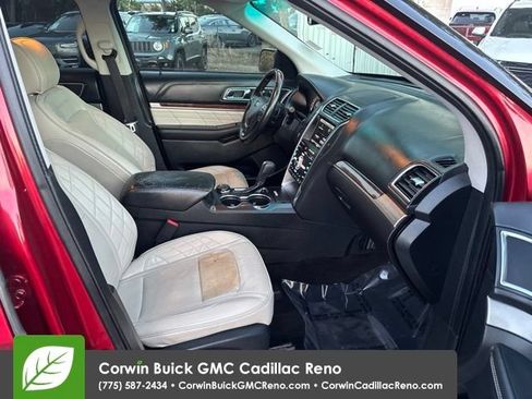 Used 2016 Ford Explorer Platinum AWD/4WD image 16