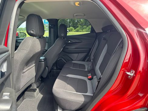 New 2026 Chevrolet TrailBlazer LT w/ Convenience Package FWD image 13