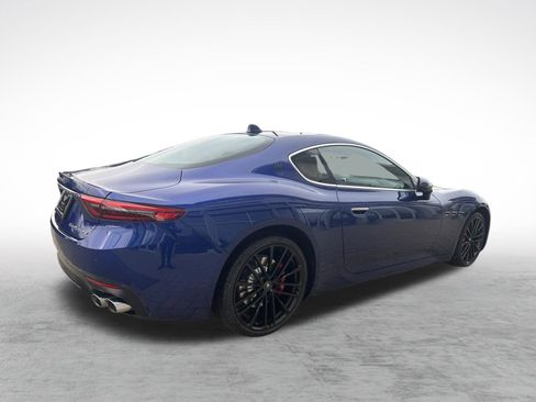 Used 2024 Maserati GranTurismo Modena image 11