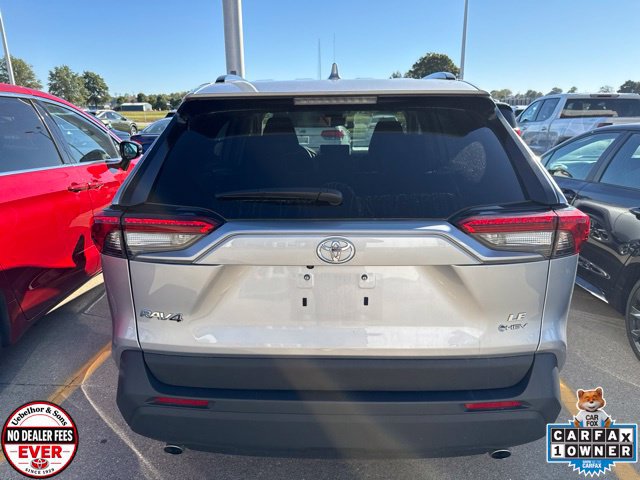 Certified 2025 Toyota RAV4 LE AWD/4WD image 15