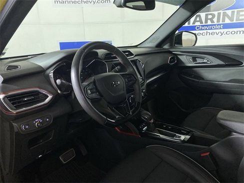 Certified 2023 Chevrolet TrailBlazer RS w/ Sun and Liftgate Package image 15