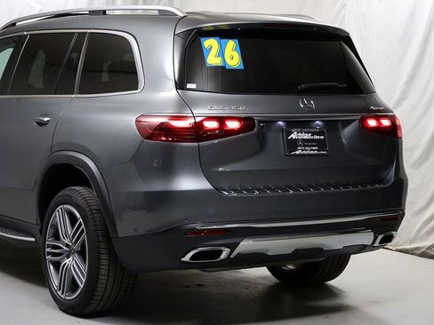 Certified 2026 Mercedes-Benz GLS 450 4MATIC image 8