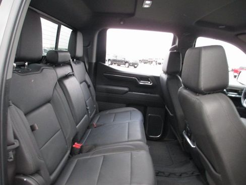 Used 2024 GMC Sierra 1500 SLT w/ SLT Premium Plus Package image 21