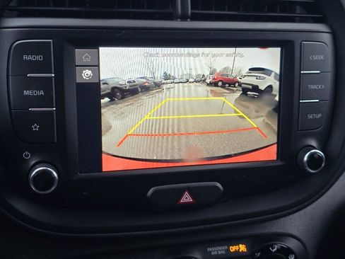 Used 2023 Kia Soul LX image 19