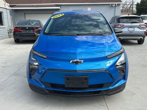 Used 2023 Chevrolet Bolt LT w/ Infotainment Package image 2