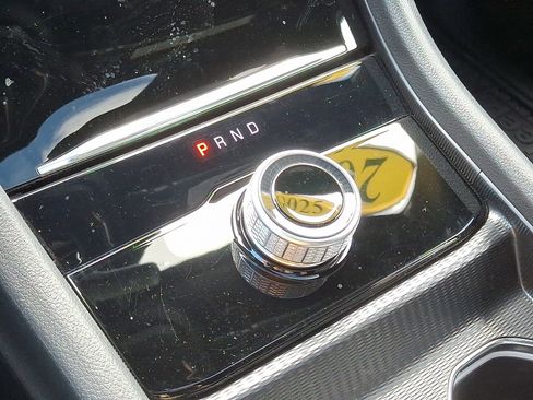 New 2025 Jeep Grand Cherokee L Altitude image 18