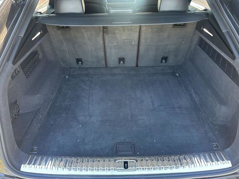 Used 2022 Audi SQ8 Prestige image 15