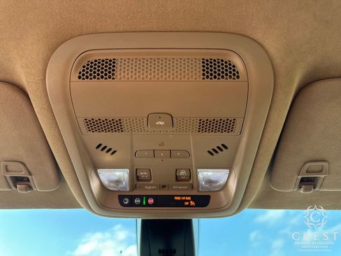 Used 2021 Cadillac XT6 Sport w/ Platinum Package image 24