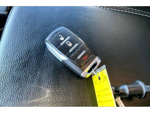 Used 2023 RAM 1500 Big Horn image 14