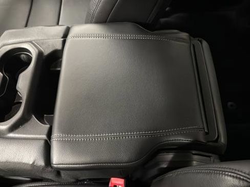 Used 2025 RAM 1500 Big Horn image 19