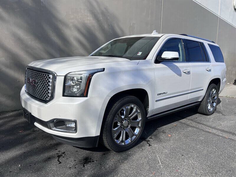 Used 2016 GMC Yukon Denali w/ Open Road Package AWD/4WD image 1