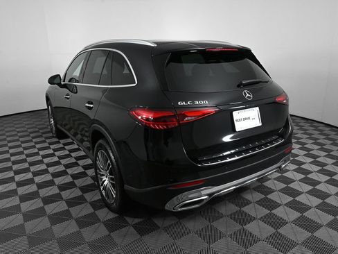 Certified 2026 Mercedes-Benz GLC 300 image 4