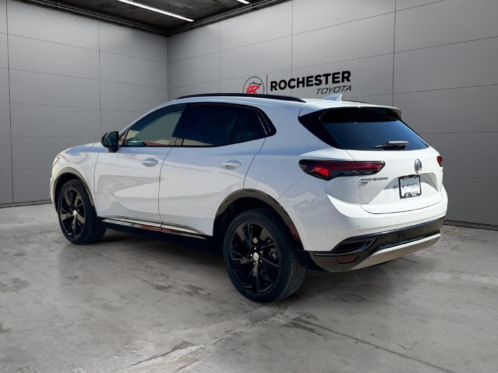 Used 2021 Buick Envision Essence w/ Sport Touring Package AWD/4WD image 3