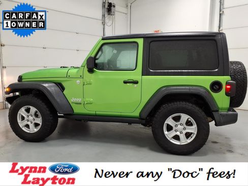 Used 2019 Jeep Wrangler Sport image 6