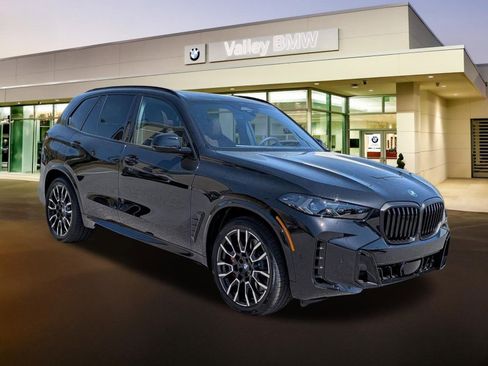 New 2026 BMW X5 xDrive50e w/ M Sport Package AWD/4WD image 1
