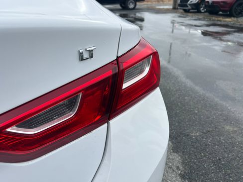 Used 2023 Chevrolet Malibu LT image 5