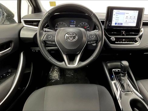 Used 2024 Toyota Corolla SE image 4