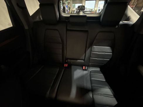 Used 2020 Honda CR-V Touring image 25