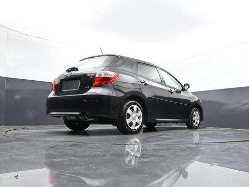 Used 2010 Toyota Matrix S AWD/4WD image 27