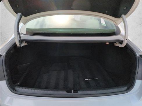 Used 2022 Hyundai Sonata SEL image 6