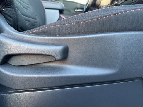 Used 2024 Nissan Frontier PRO-4X w/ Pro Convenience Package image 28