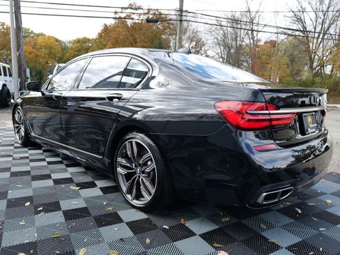 Used 2018 BMW M760i xDrive M760i xDrive Sedan image 90