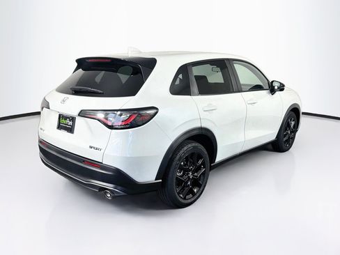 Used 2024 Honda HR-V Sport image 9