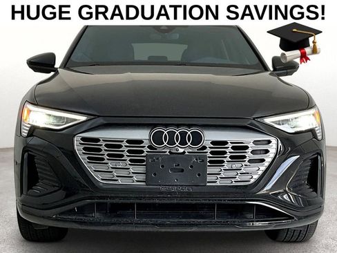 Used 2024 Audi Q8 e-tron Premium Plus w/ Premium Plus Package AWD/4WD image 5