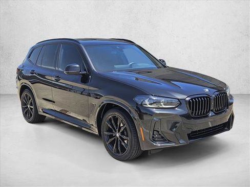 Used 2024 BMW X3 sDrive30i w/ Premium Package RWD image 3