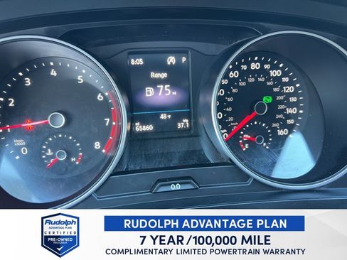 Used 2019 Volkswagen Tiguan SE image 17