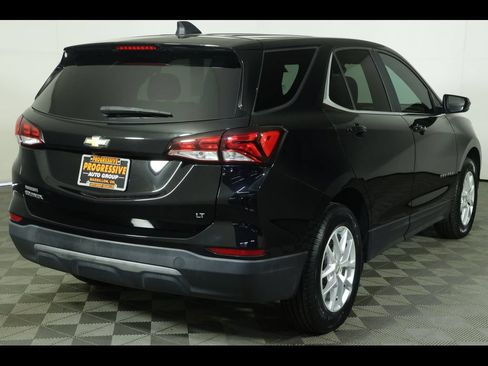 Used 2023 Chevrolet Equinox LT FWD image 16
