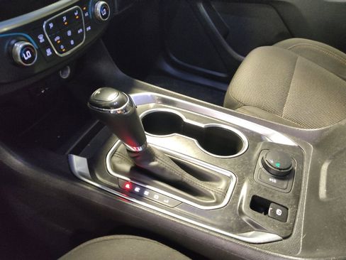 Used 2019 Chevrolet Traverse LS FWD image 26