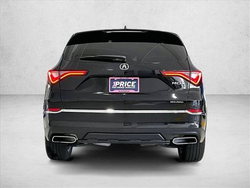 Used 2023 Acura MDX SH-AWD image 4