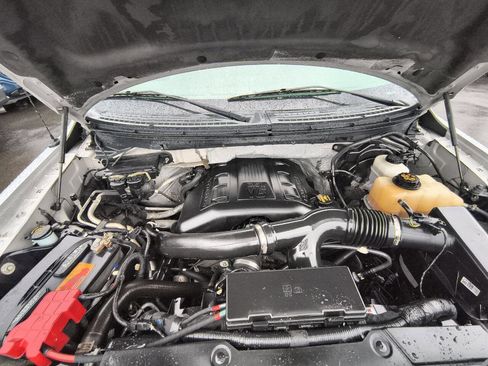 Used 2012 Ford F150 XLT w/ XLT Chrome Pkg image 28