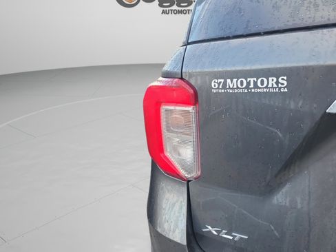 Used 2020 Ford Explorer XLT w/ Equipment Group 202A image 25