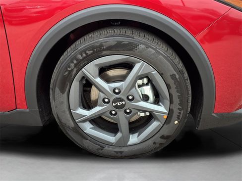 New 2025 Kia K4 LXS image 31