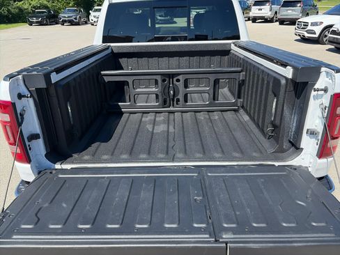 Used 2023 RAM 1500 Limited AWD/4WD image 4