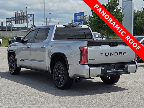 Used 2024 Toyota Tundra Platinum AWD/4WD image 4