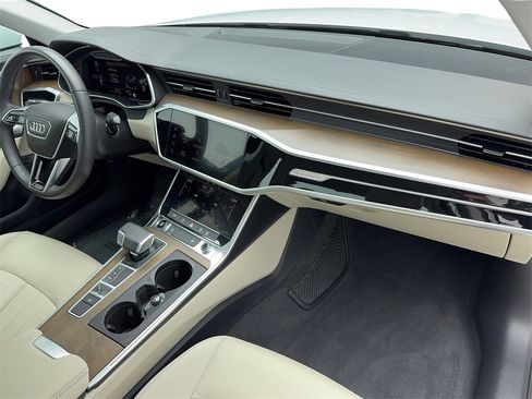 Used 2025 Audi A6 2.0T Premium w/ Convenience Plus Package image 46